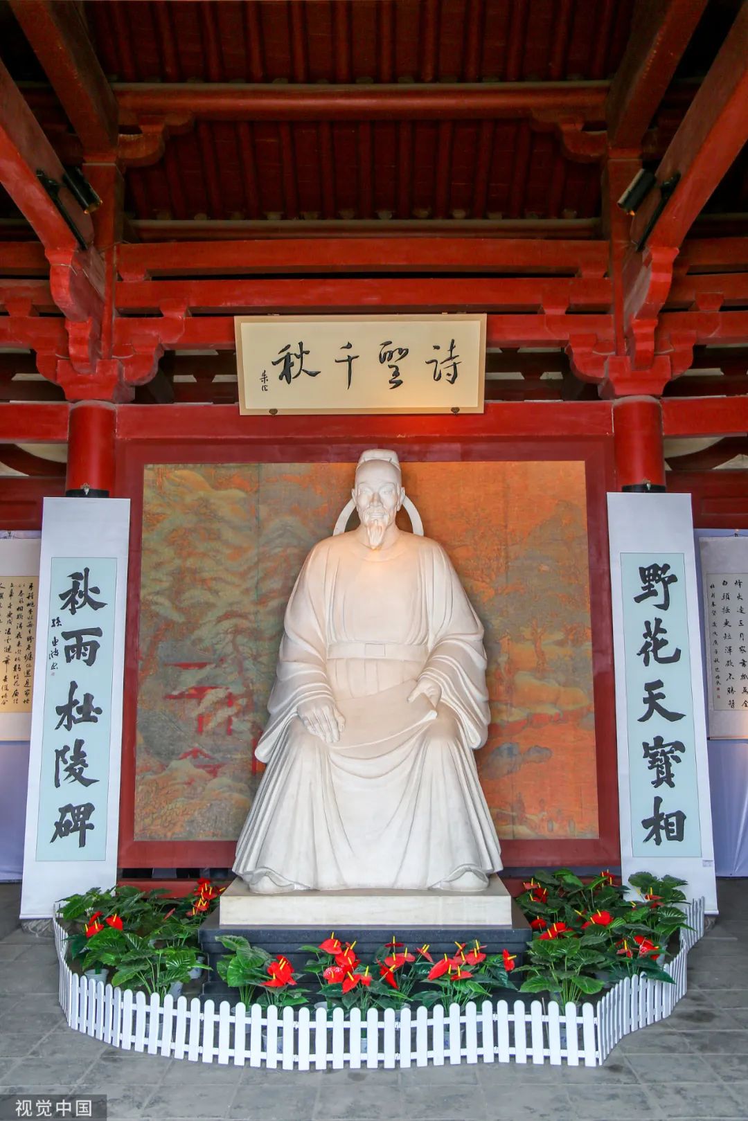 杜甫最有名的十首诗鉴赏,杜甫一生浓缩八首诗