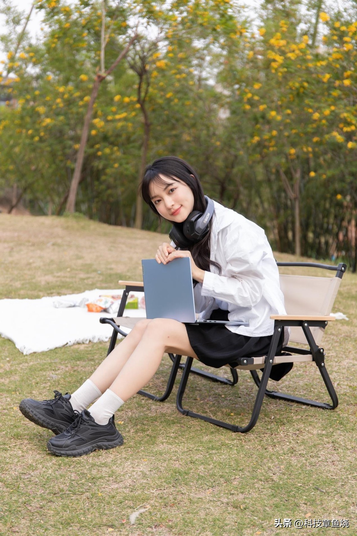 小新pro142021款锐龙版高刷版,联想小新14pro2022款锐龙版