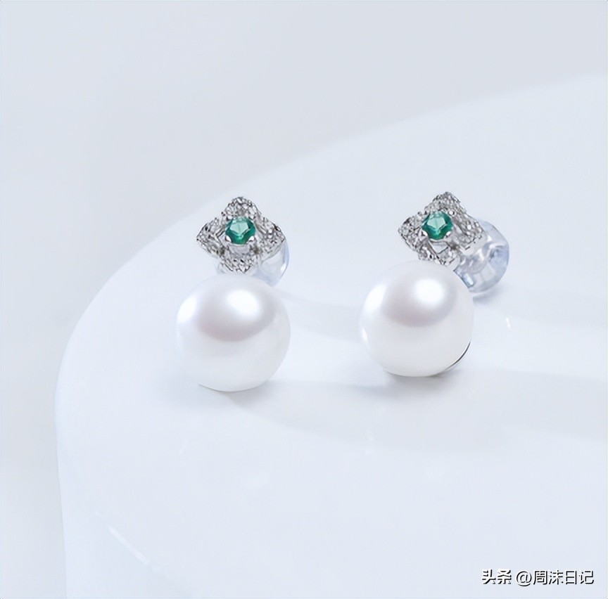 一生一条珍珠项链年轻时髦,女人一生必须要有条珍珠项链