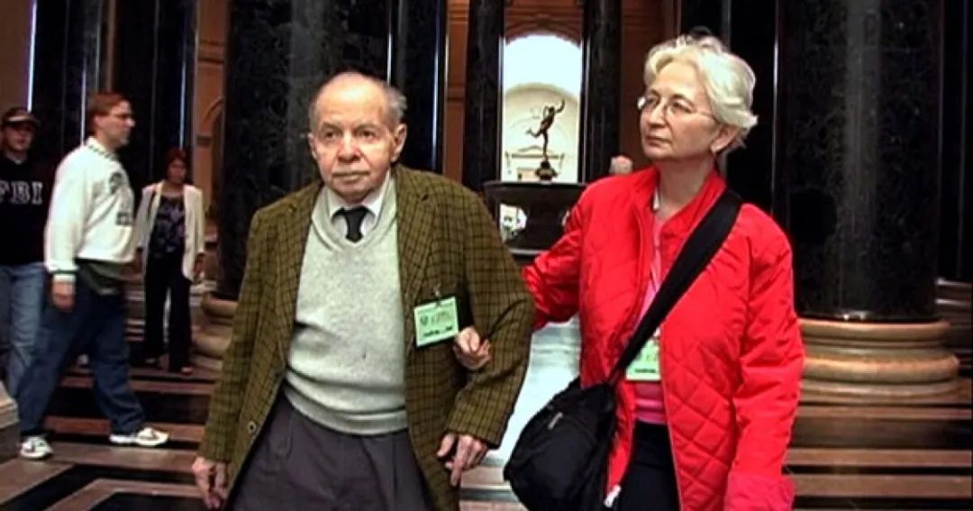 丁克家庭晚年现状,丁克家庭的去世无人知