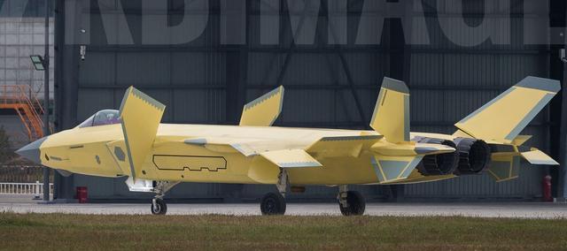 1800架战机都不再进口发动机，TH确实太行了