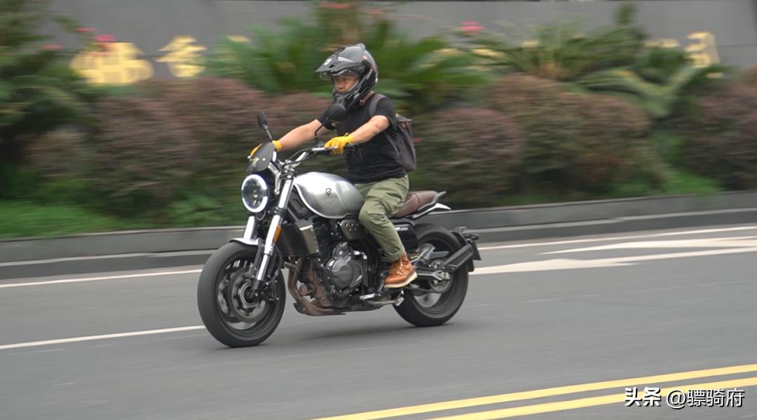 排量即是王道的下一句是什么,排量大真的可以为所欲为