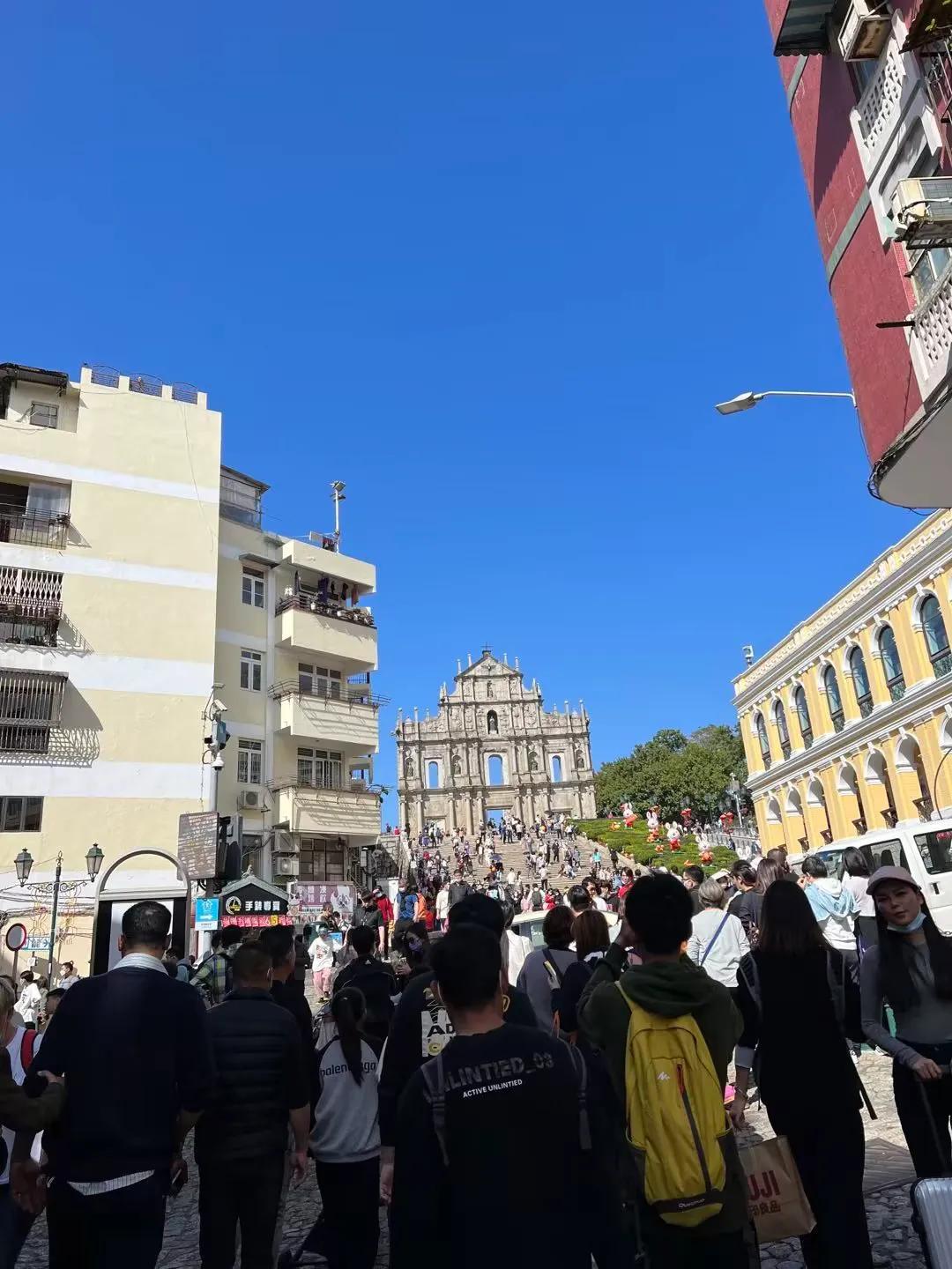 内地人先去澳门还是先去香港旅游,普通人去澳门香港旅游好吗