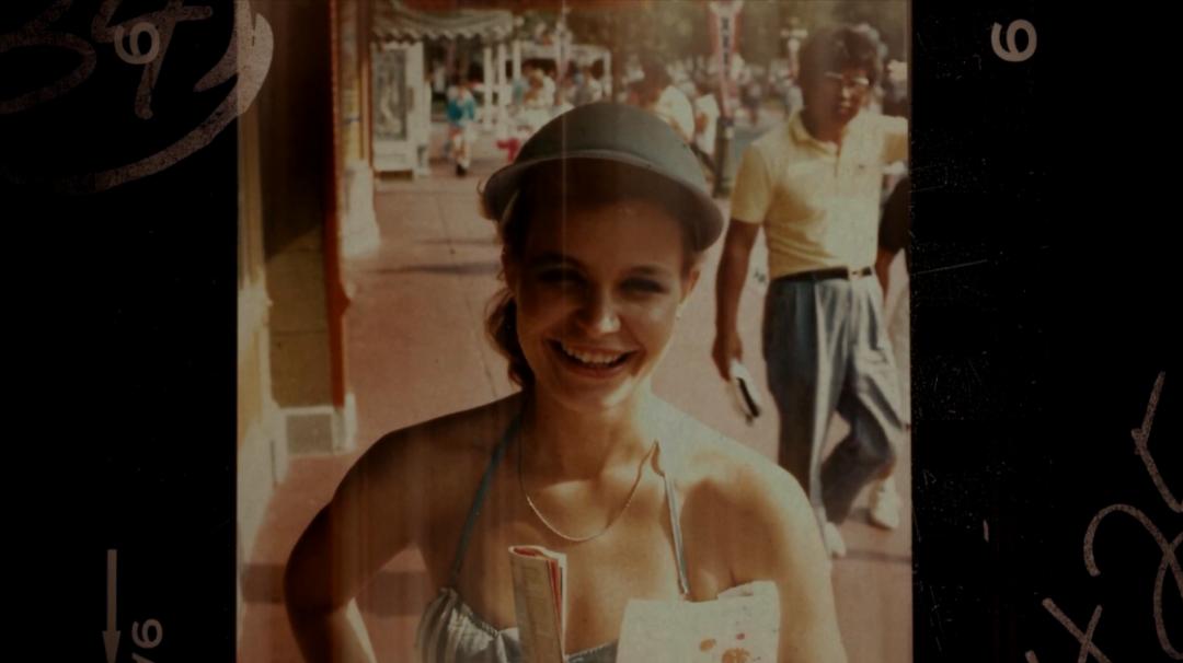 被养父绑走，性侵，被逼成脱衣舞女，美国这桩丑闻，太荒唐了