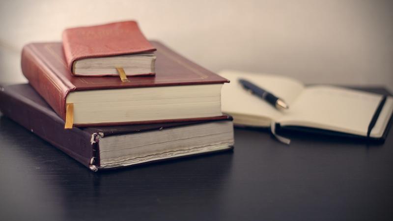 “旁边有人，就会尿不出来”是怎么回事？是病吗？听听医生怎么说