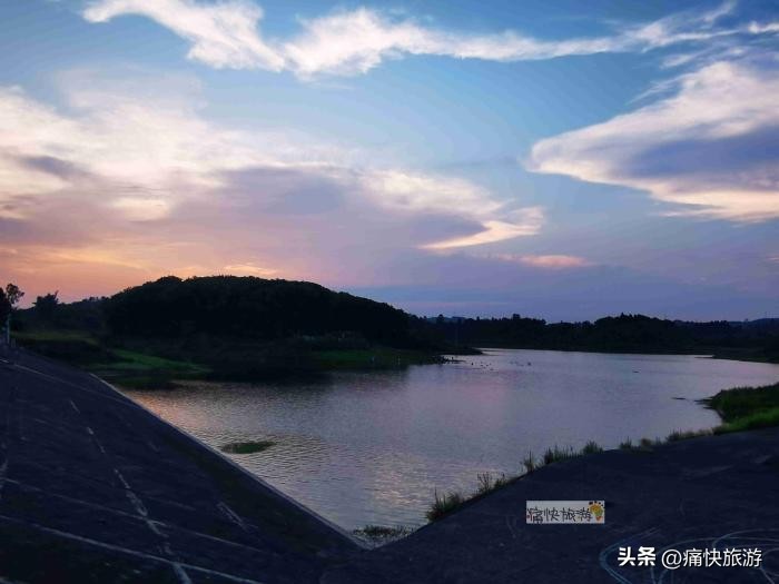 自贡青龙湖风光,自贡看日落的好地方