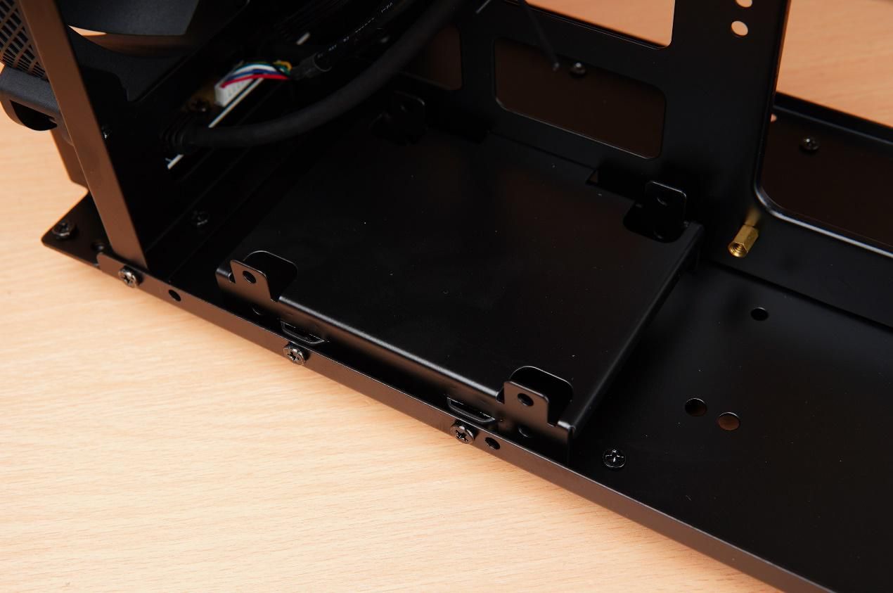 乔思伯v11主机配置推荐,乔思伯v11和v8机箱