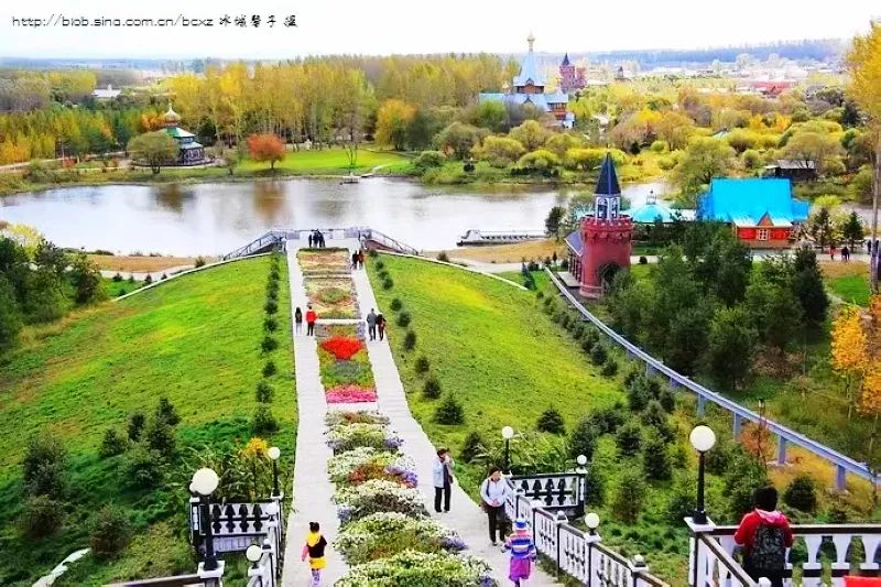 伏尔加庄园最佳观赏期,夏日必去伏尔加庄园十大打卡地