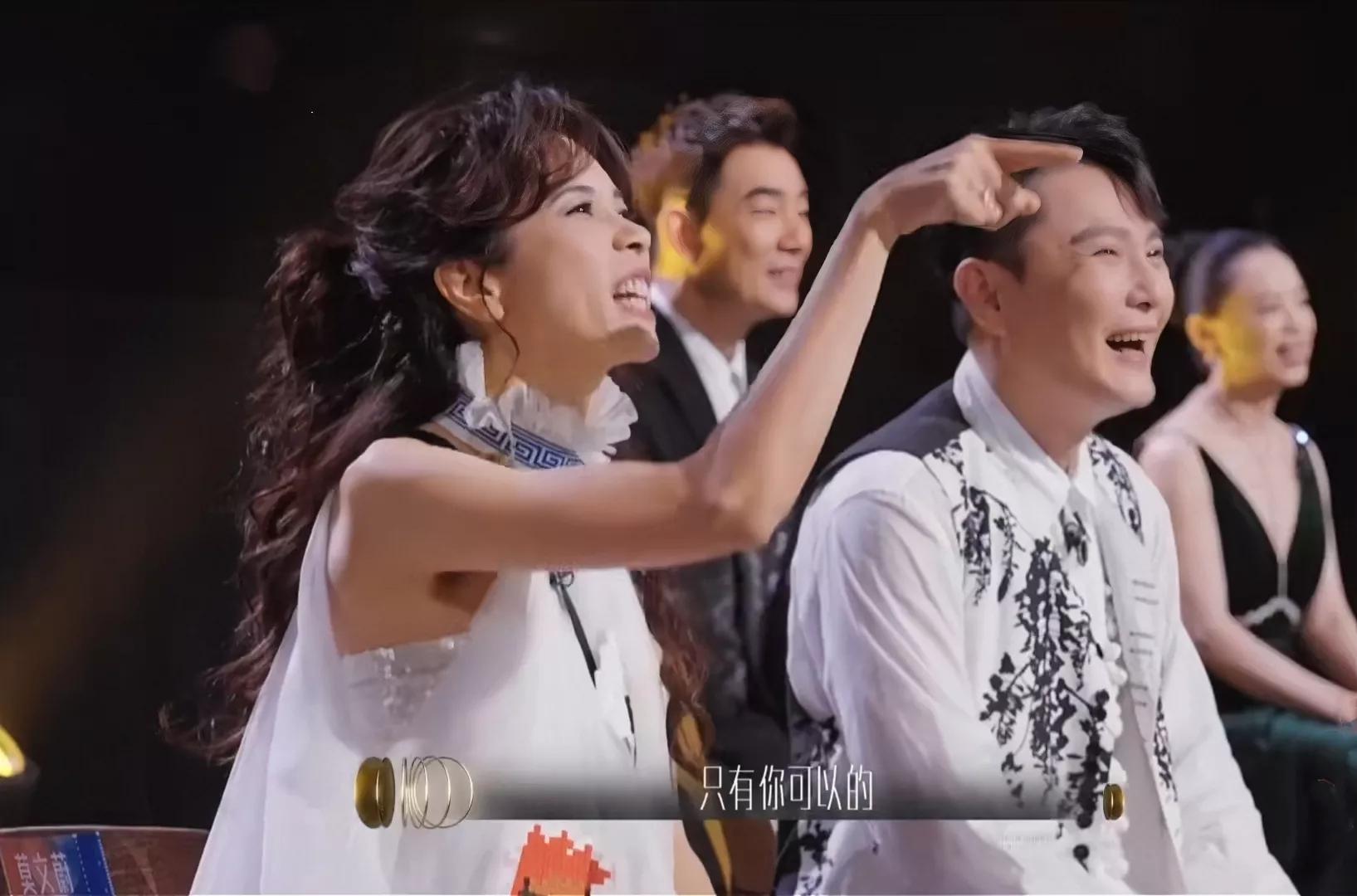 那英唱掉了全程开大是哪一期,那英唱掉了全程开大