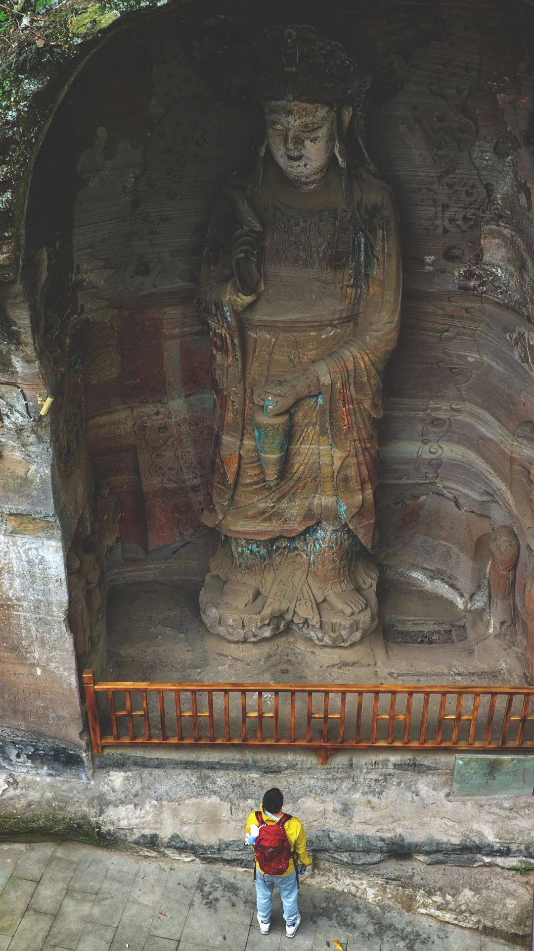 比莫高窟小众,这座小城竟藏匿着千年石窟