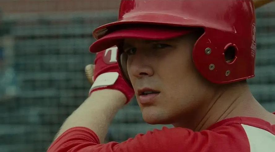 点球成金电影主角遇到了什么问题,点球成金豆瓣评分