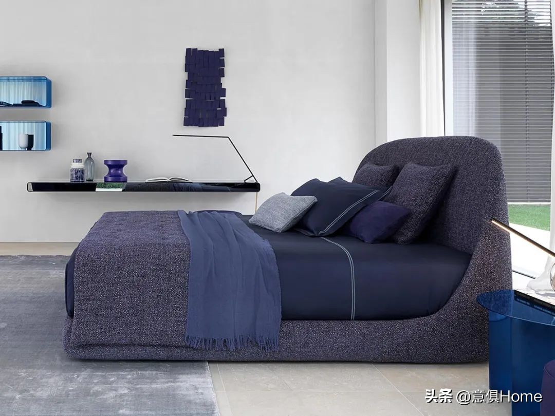 软包床最流行一款,比较温馨的软包床