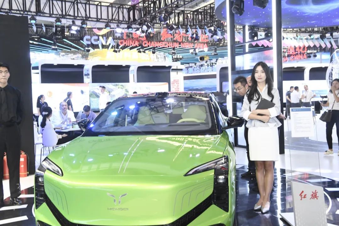 鎶㈠厛鎺㈢濂ョ壒鑾辨柉,鎶㈠厛鎺㈠崠鍦哄畬鏁寸増