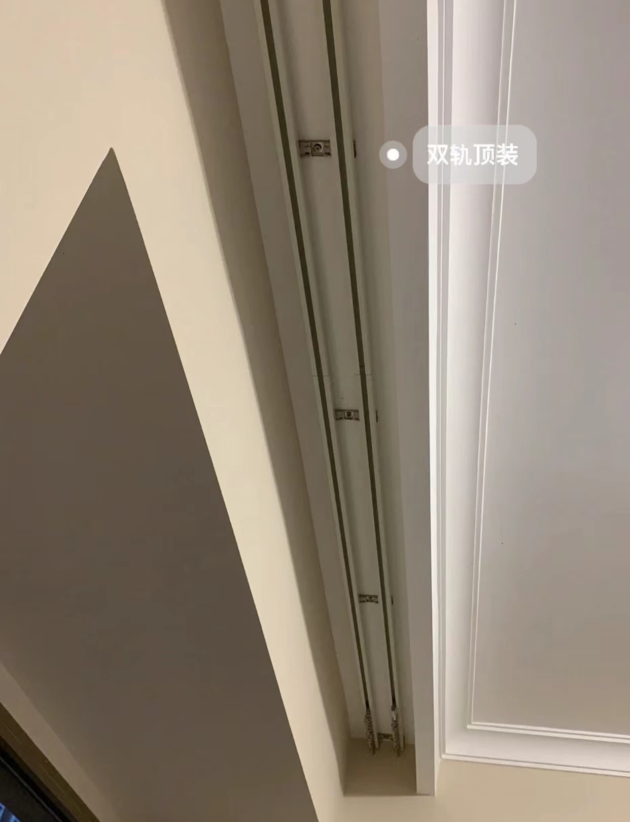 为什么卧室不装瓷砖,卧室不放床到最后实用吗