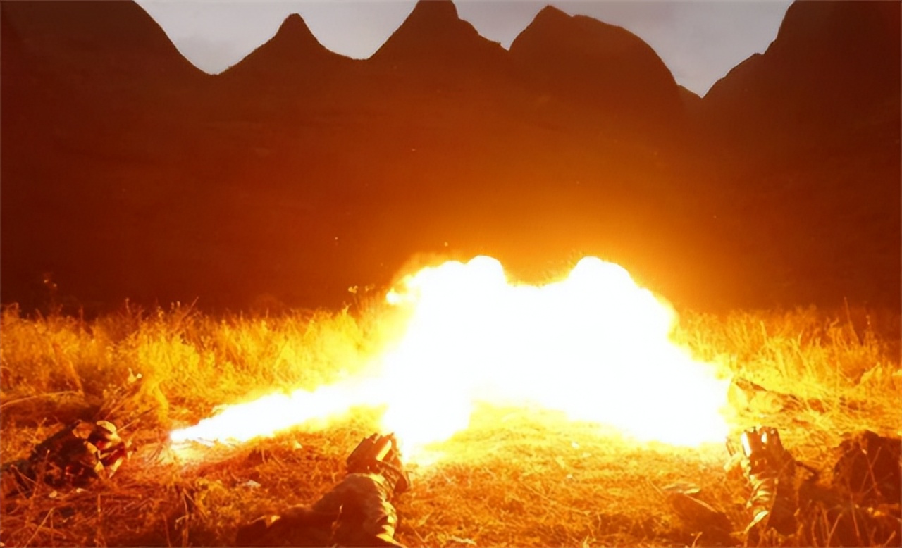 排雷英雄杜富国表彰视频,排雷英雄杜富国重返老部队做什么