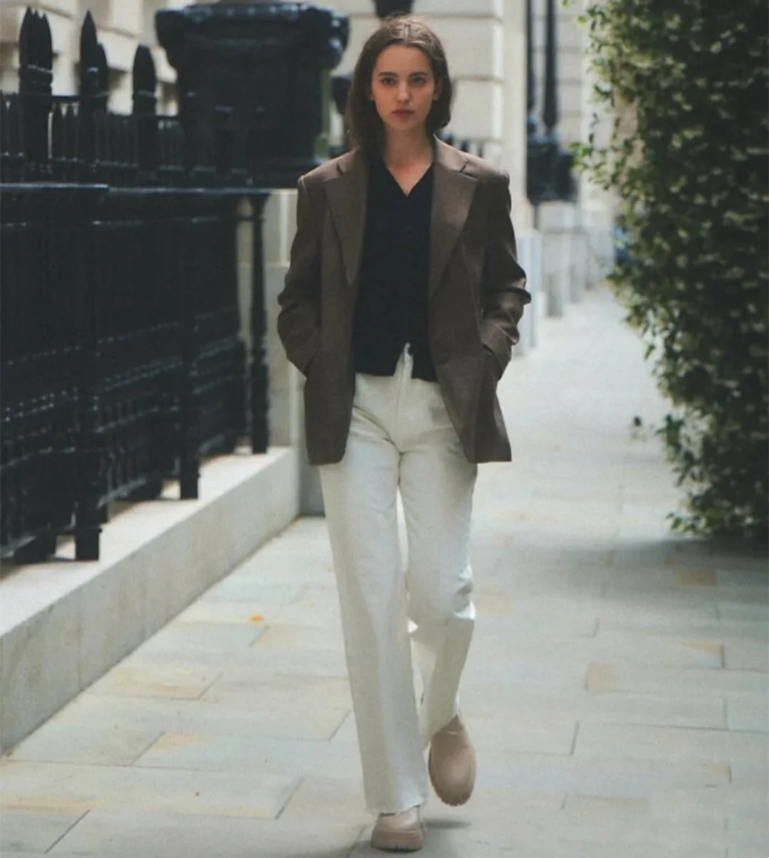 男士西装搭什么裤子才时髦,西装可以搭配的裤子宽松款式