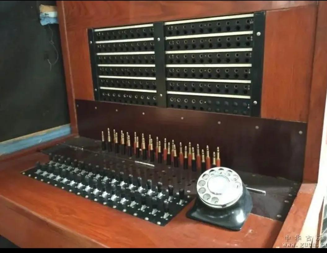 爱好者路上的又一次尝试，自做调度电话扩音器，发挥了实际作用。