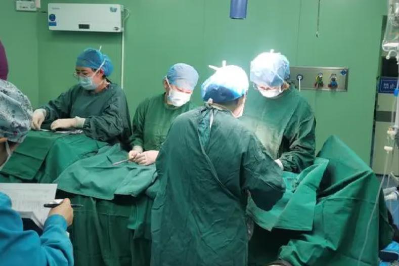 经期用按摩仪致肾破裂,女子为缓解痛经用按摩仪致肾破裂