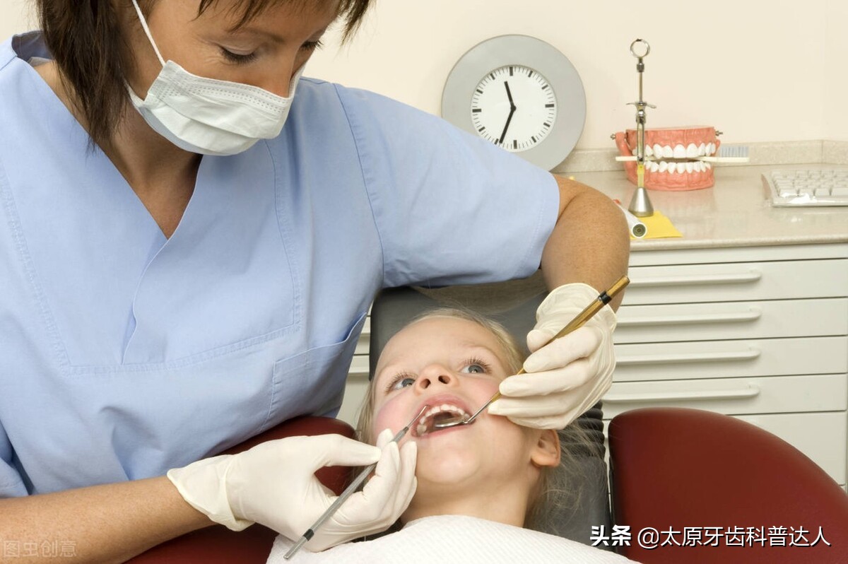 乳牙腐蚀未掉新牙长出怎么办,换牙乳牙未掉新牙长里面了