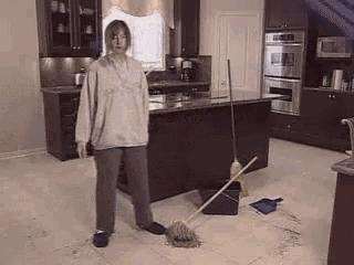 免洗扫拖机器人实用吗,扫拖机器人有必要加清洁剂