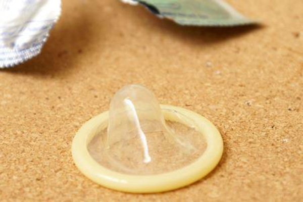 避孕套一两百的为什么那么贵,避孕套10元和30元的有什么区别