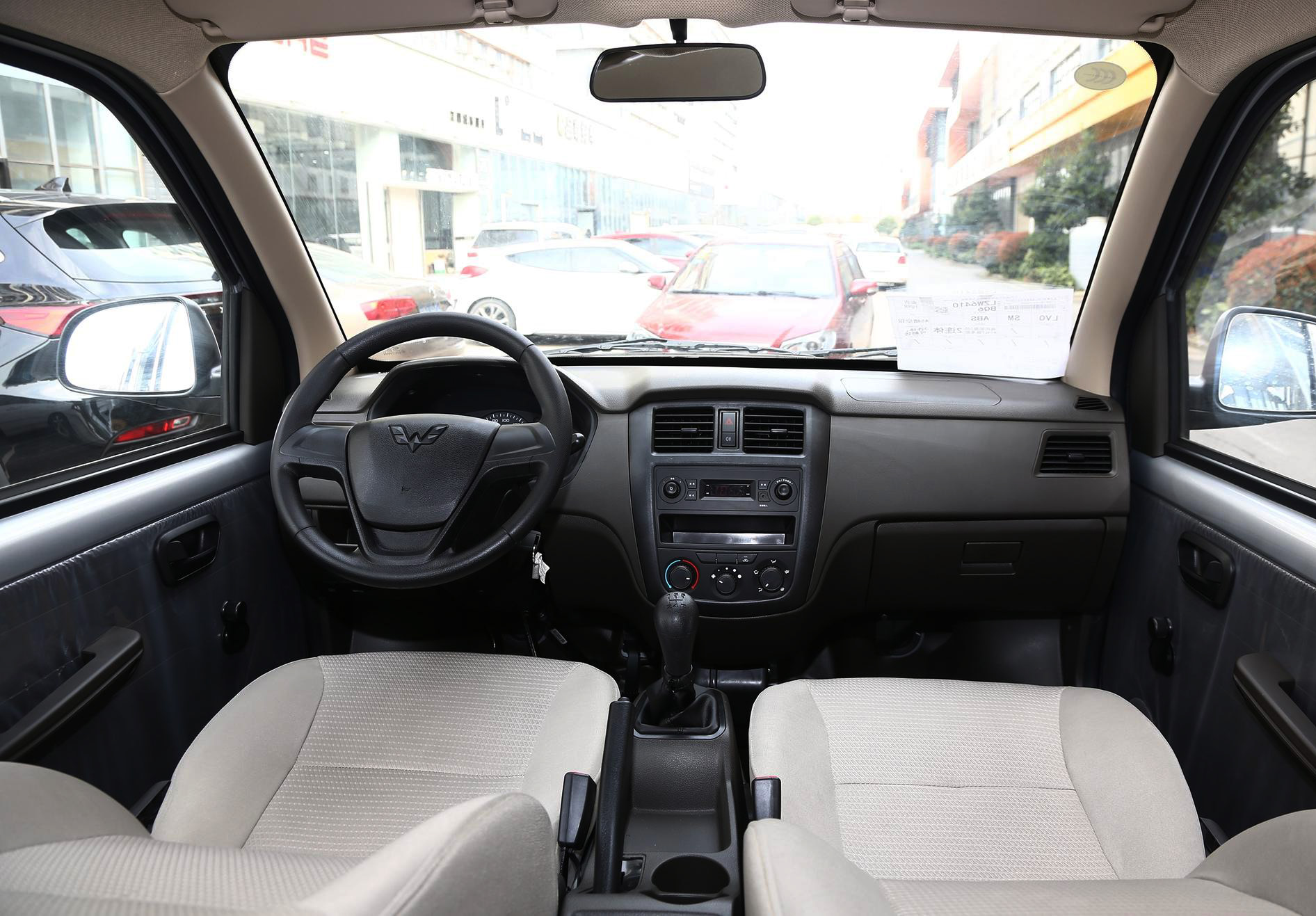 五菱荣光价格表2021款,五菱荣光升高两寸