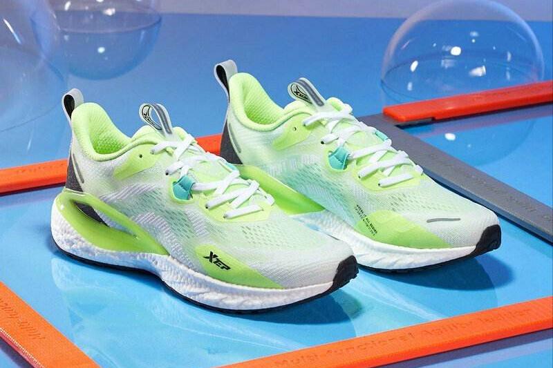 阿迪爆米花ub鞋偏大还是偏小,阿迪ub跑鞋