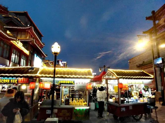 河南开封夜市的传说,开封鼓楼夜市和西司夜市