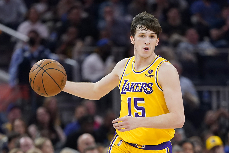 八村塁拉塞尔比斯利,八村塁和里弗斯分别签了多少合同