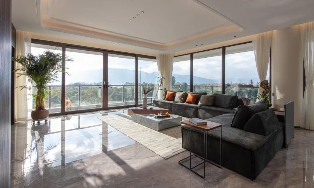 花4万装的落地窗，入住第一天我就想砸了