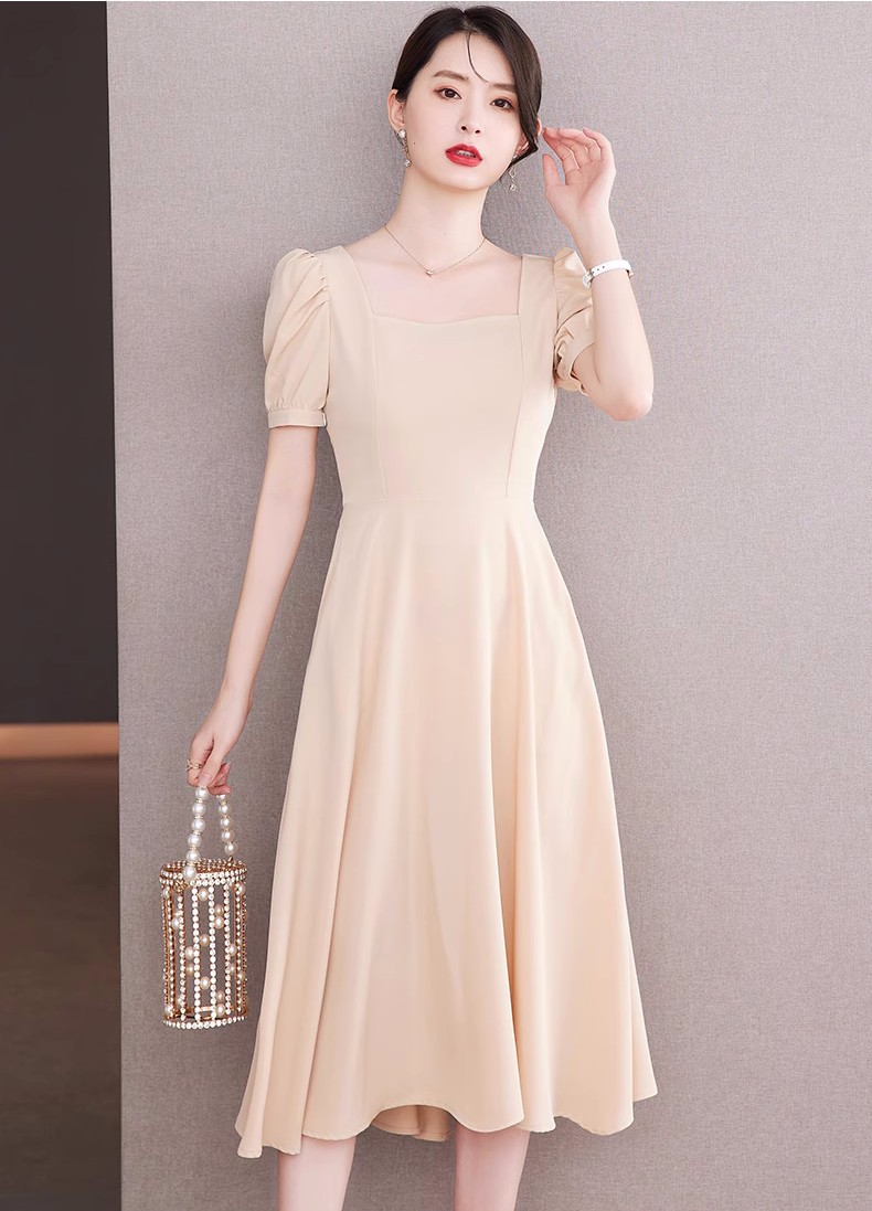 什么品牌连衣裙适合六十岁妈妈,中档连衣裙有哪些品牌秋冬季的