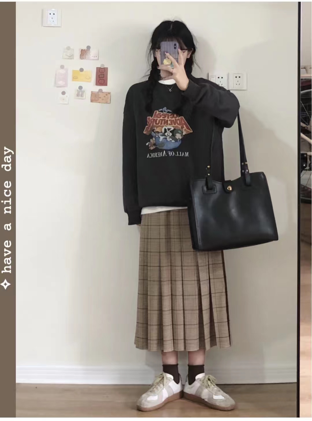 宽松版卫衣搭直筒宽松休闲裤,宽松卫衣怎么搭配裙子才好看