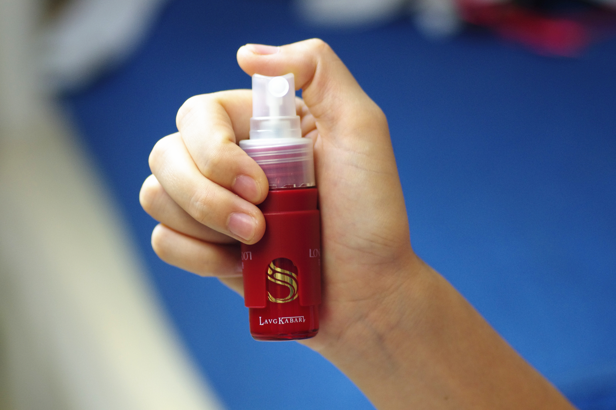 卡巴尔蛋白液,卡巴尔发丝修复精华液