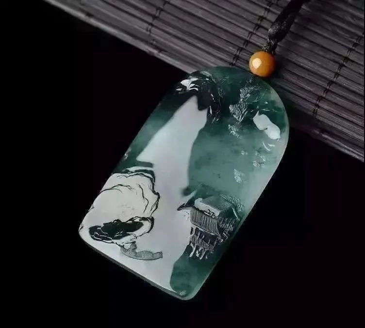 黄金与翡翠哪个更值得收藏,翡翠和黄金哪个投资价值高