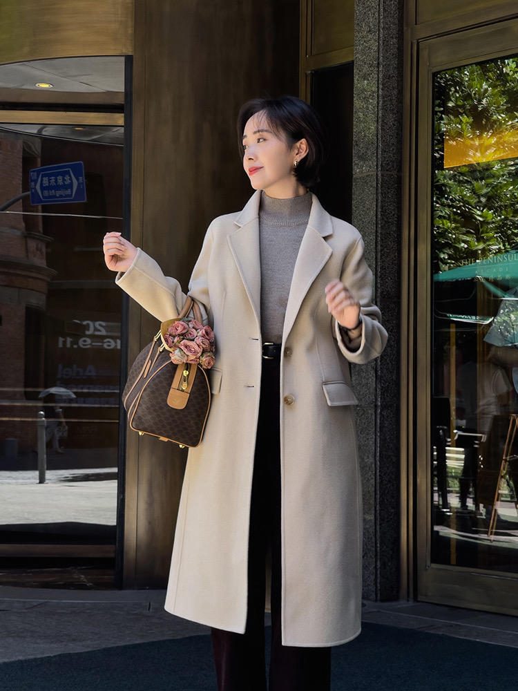 气质时髦女神就靠冬日温暖针织衫,有品位女人衣服