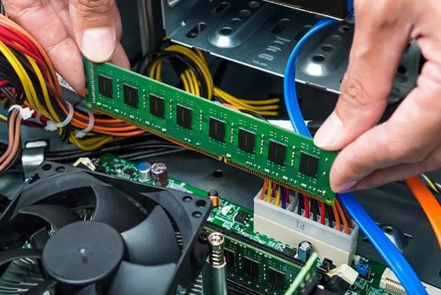 电脑运行太慢太卡,电脑运行太慢太卡经常死机