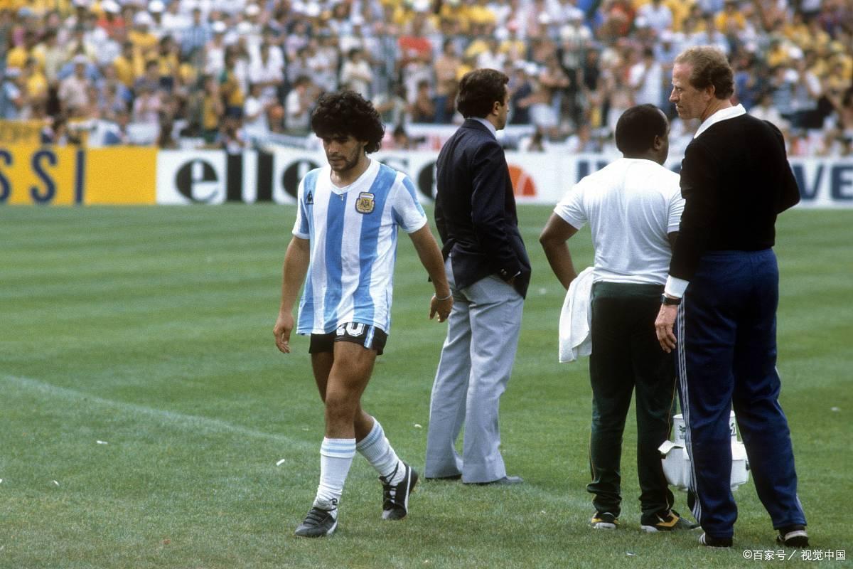 足球之夜马拉多纳专辑,马拉多纳职业生涯