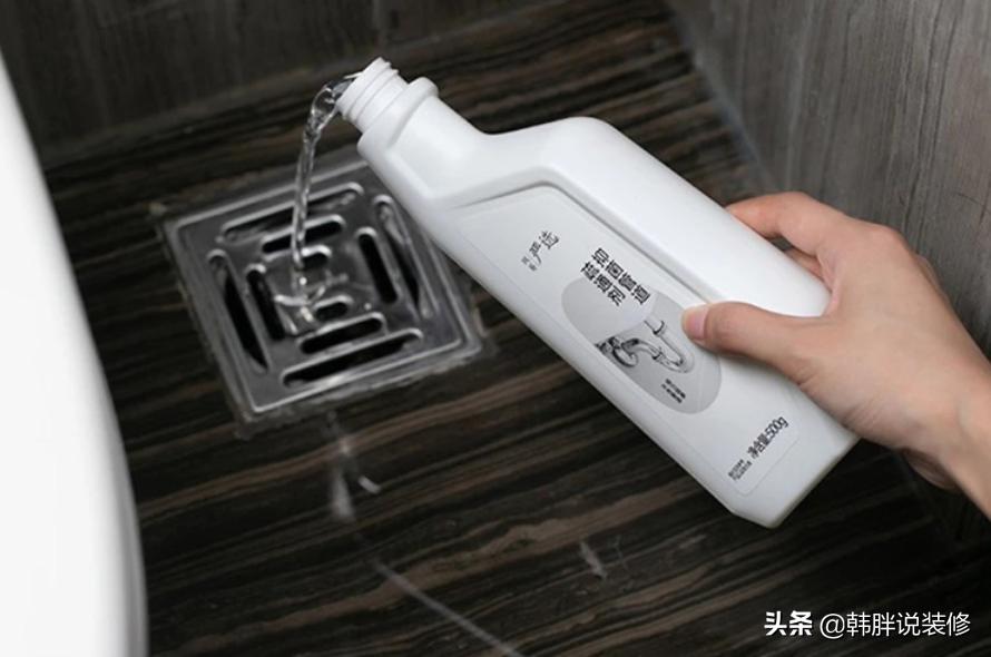 下水道被头发堵塞疏通的最好办法,下水道堵了最好的办法