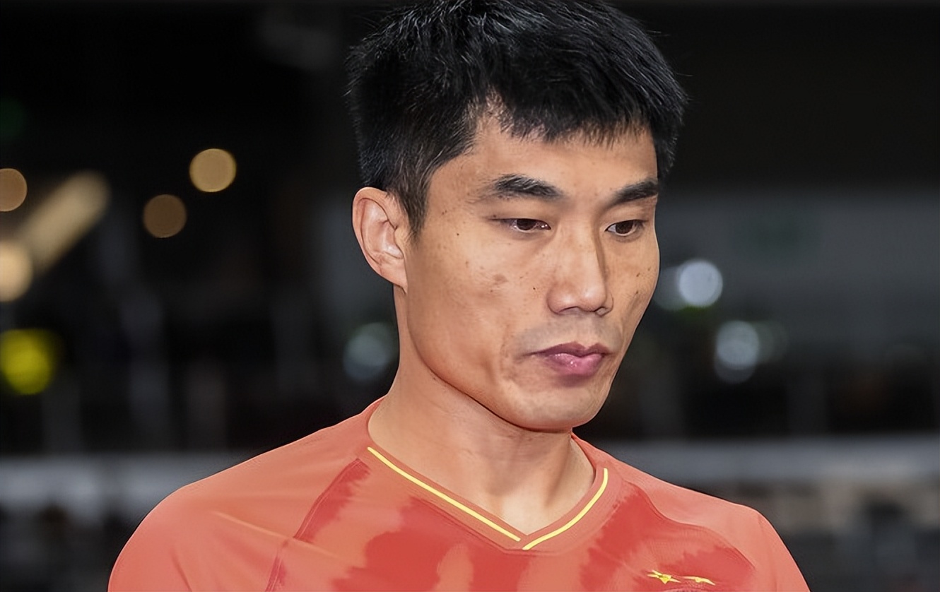 郑智退役后的新身份确定，未来将成大学副教授，让球迷直言羡慕