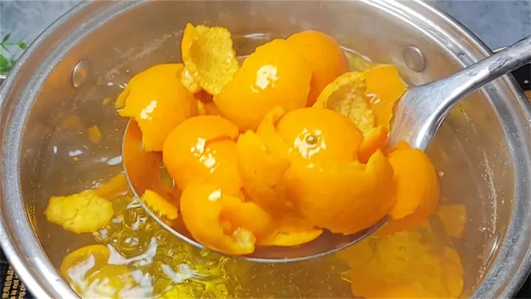 咳嗽厉害加什么能润肺化痰,燥热咳嗽喝什么止咳润肺