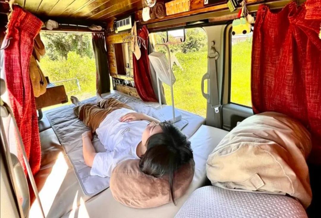 1万左右二手车最佳改房车推荐,开房车环游日本