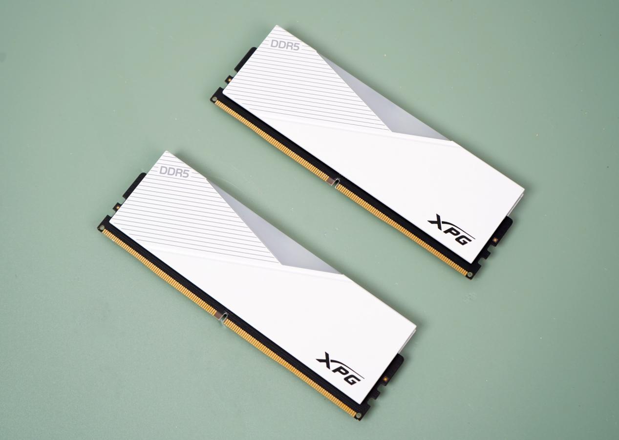 amd锐龙7000u处理器核显性能,amd锐龙7000相当于酷睿什么级别