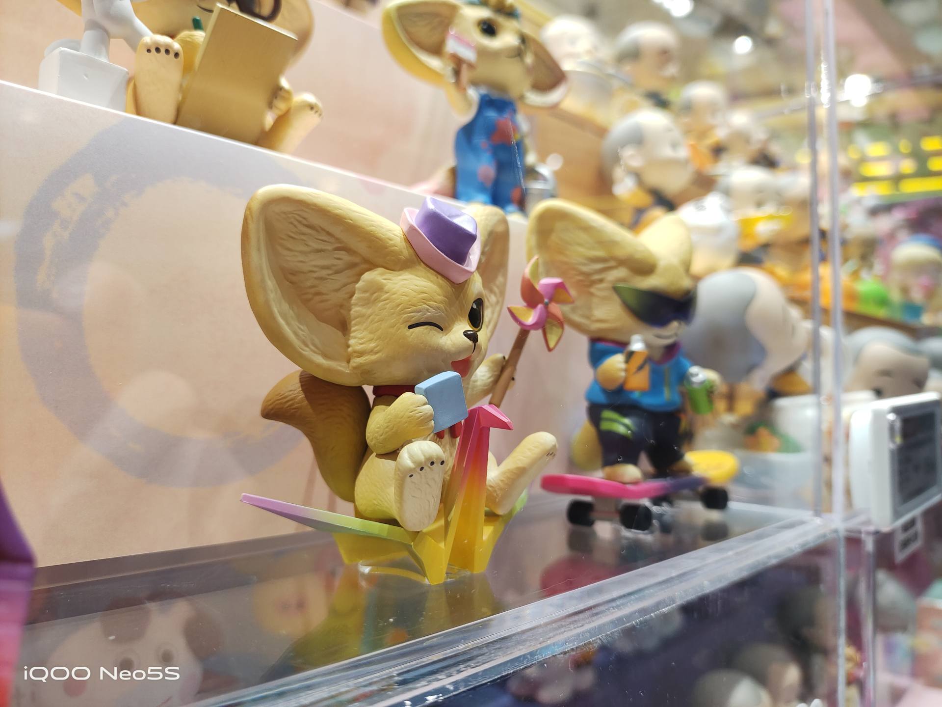 iqooneo5s和iqooneo5se版区别,iqooneo5s实测拍照