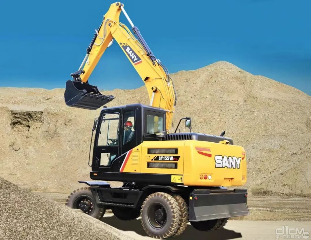 三一150轮胎式挖机多少钱一台,三一sy155w轮式挖掘机一小时多少钱