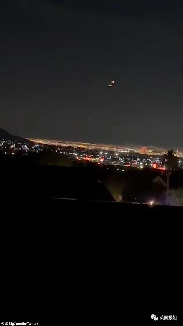 最近国外目击外星人事件,发现外星人的目击事件