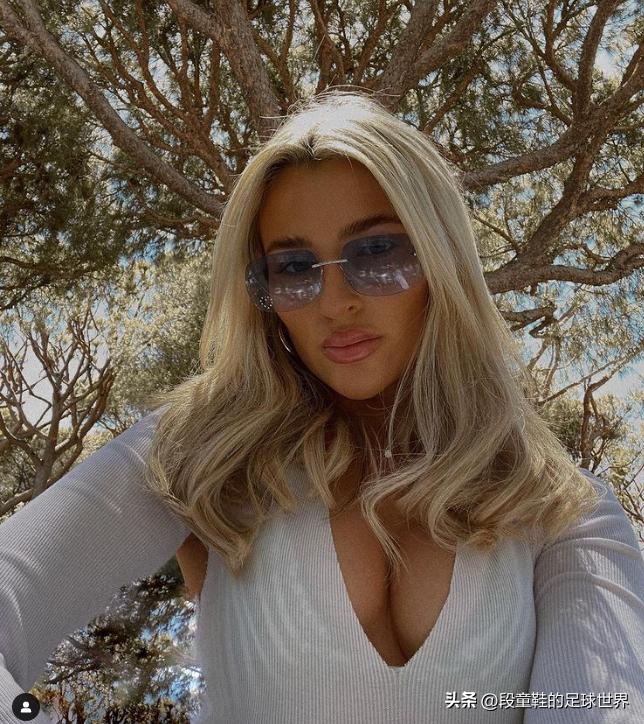 鍒囧皵瑗跨悆鏄熷お澶洟,鍒囧皵瑗垮お澶洟