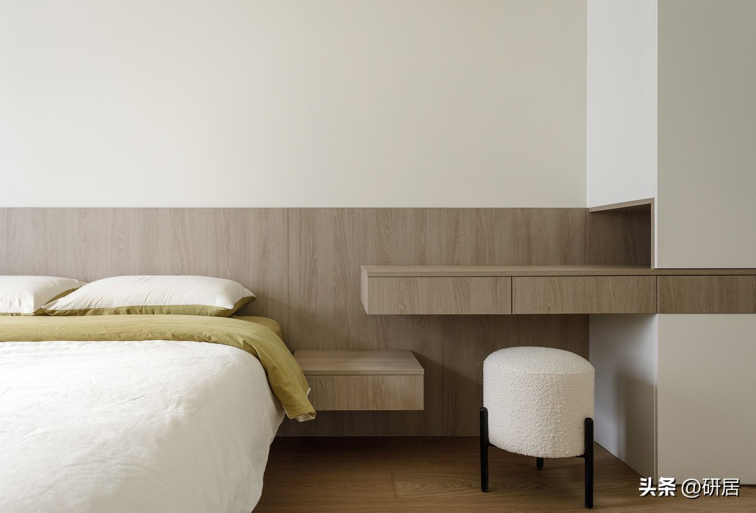 她舍弃一间房，入住发现真是太爽了，全屋简洁温馨，生活快乐美好