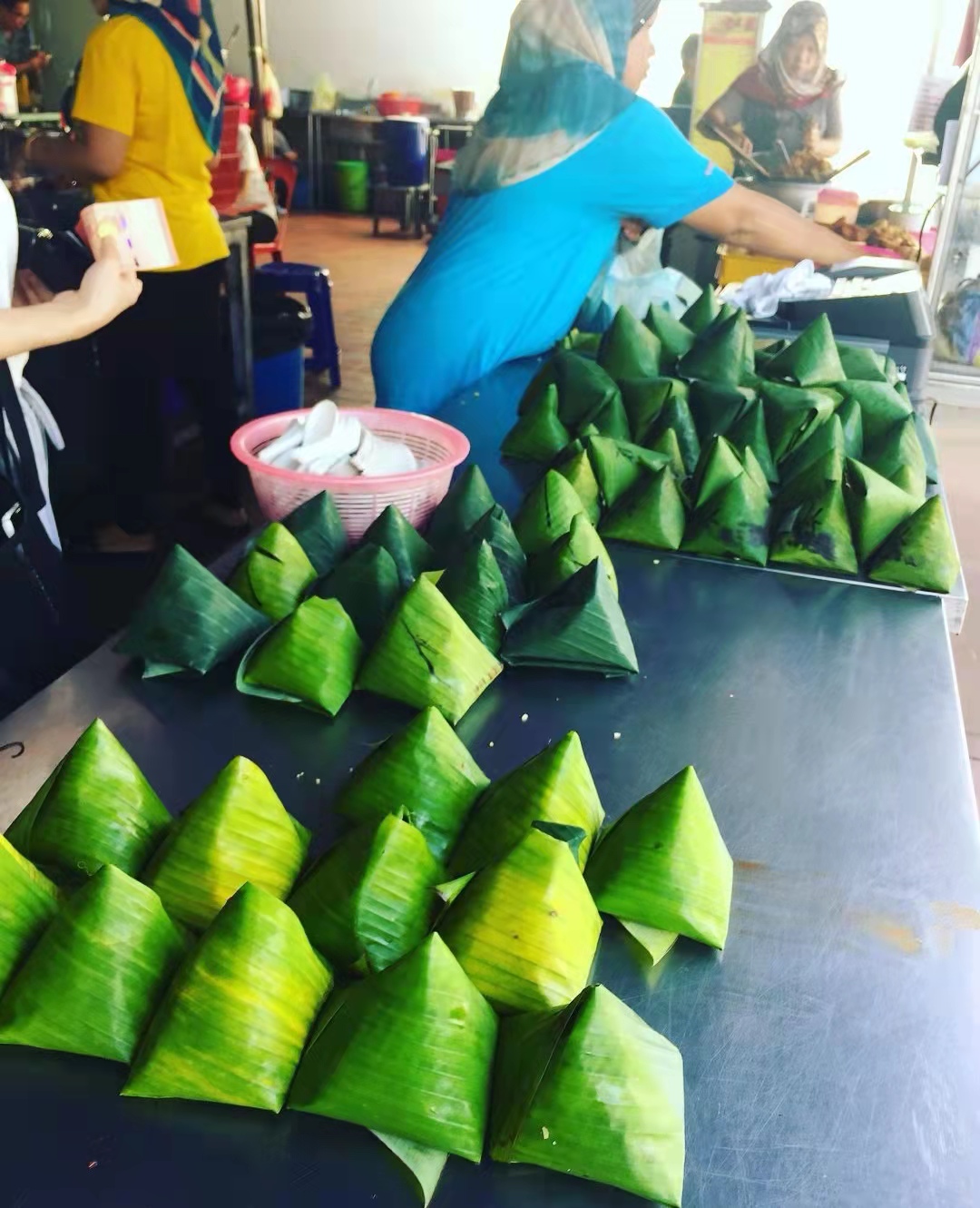 马来西亚最具特色的菜是,马来西亚国菜是什么