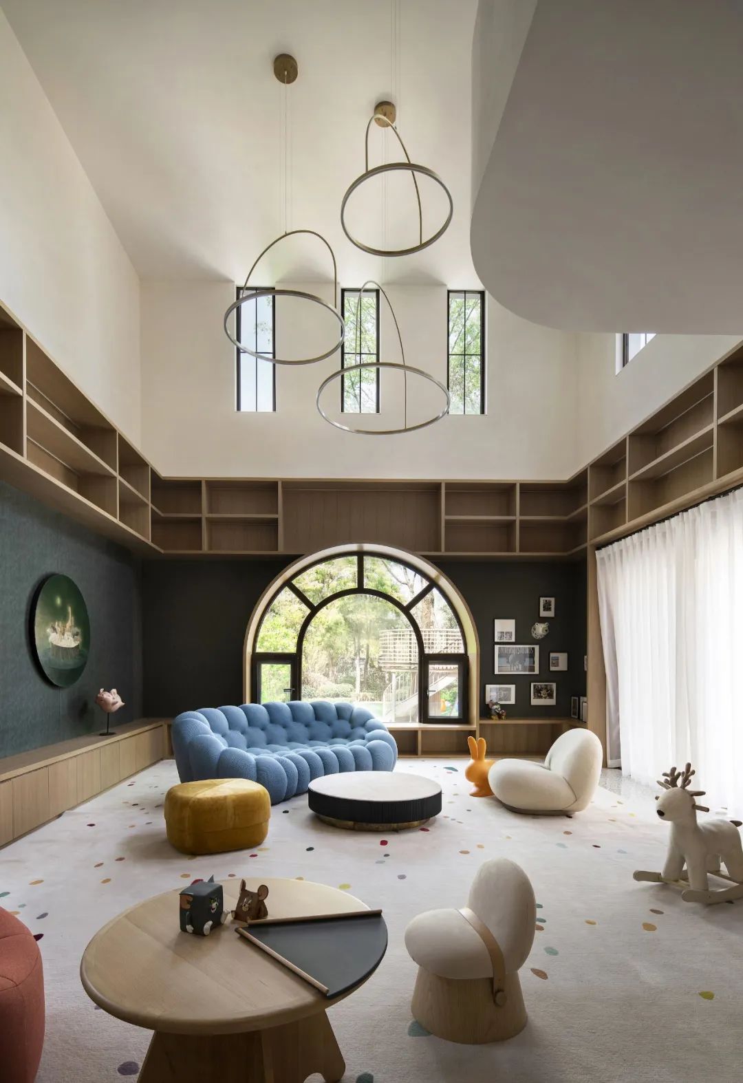 ACE DESIGN｜成都湖岸艺术别墅：逸享自在的湖岸艺术“家”