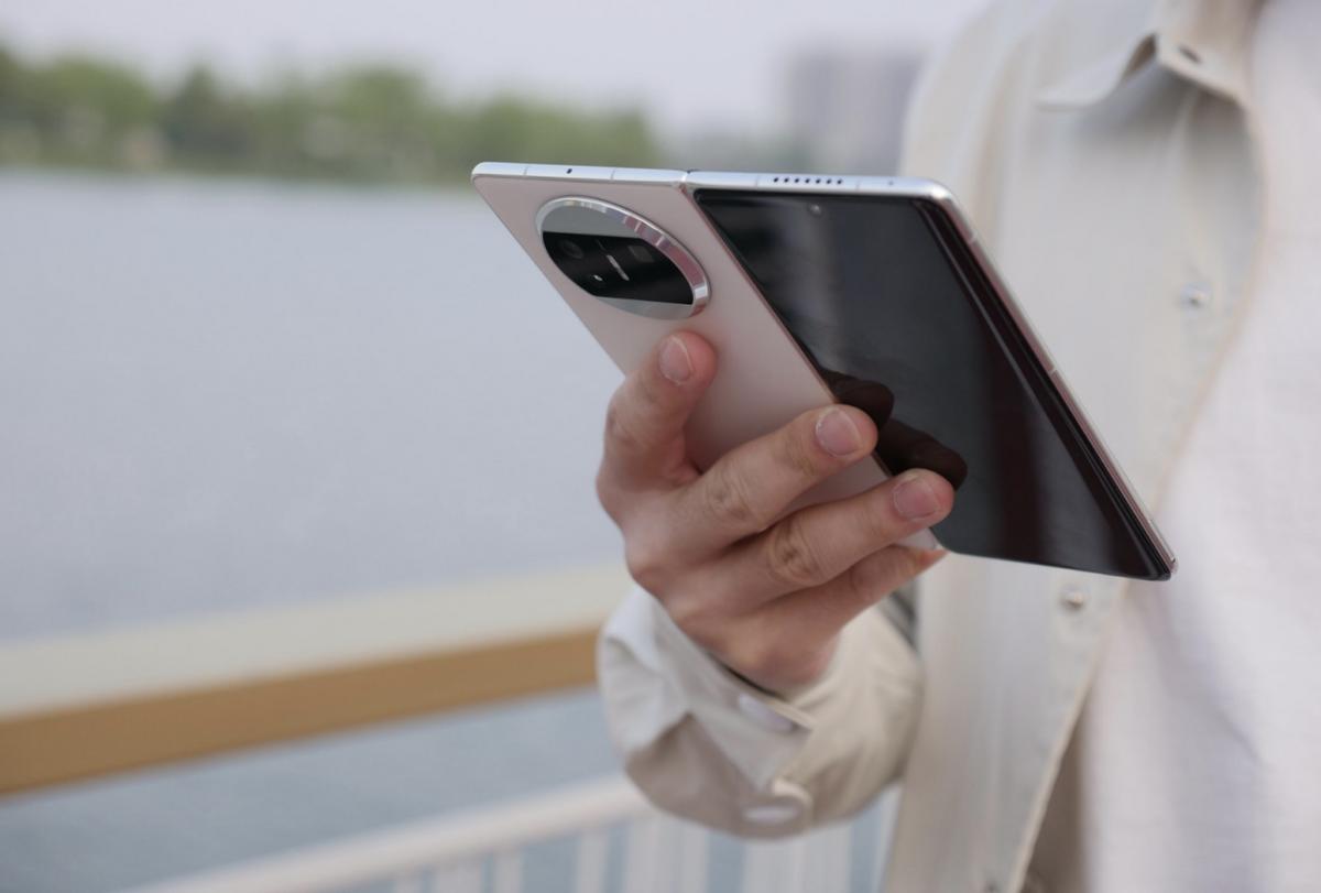 华为matex3全款预售和60天候补,华为MateX3上手体验